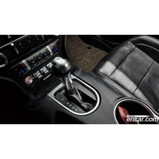 92902