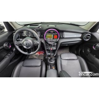 357649