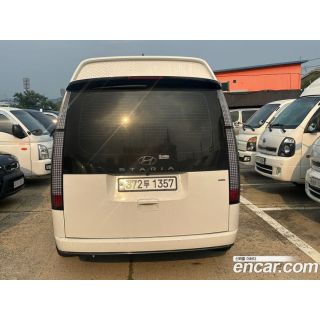 561645