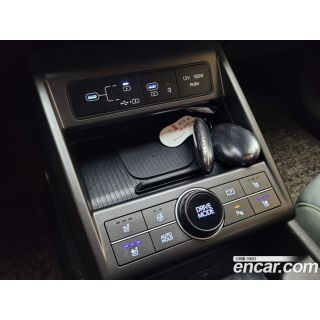 325992