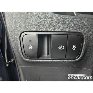 992698