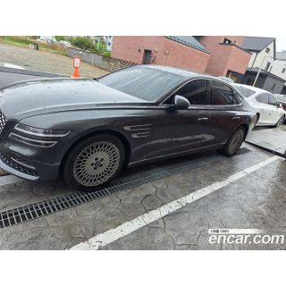 368272