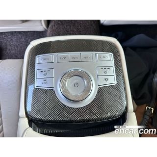 257104