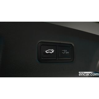 123883