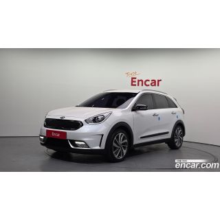 796711