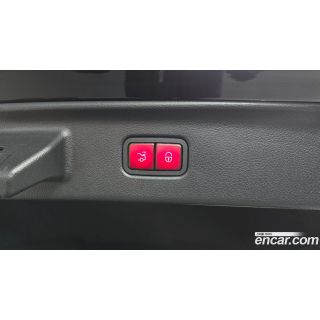 636329