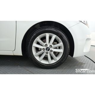 372709