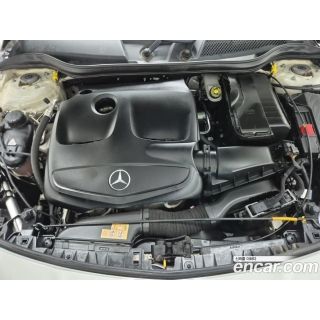 643389