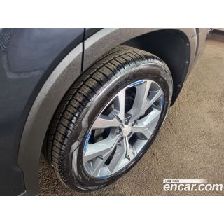 228642