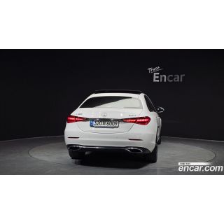 699852