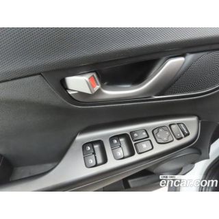 893280