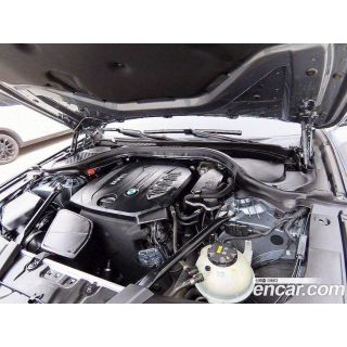 461221