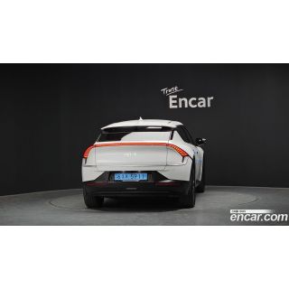 912320