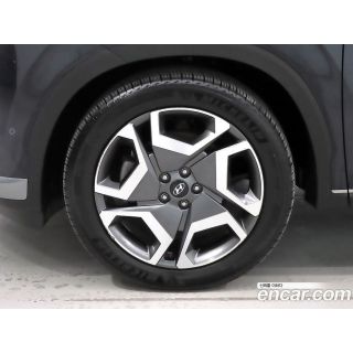 722056