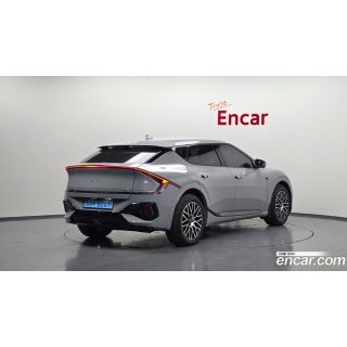 891230