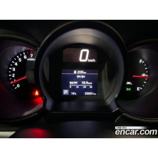 982133