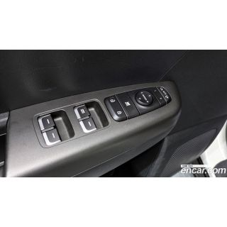 484370