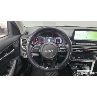 878084
