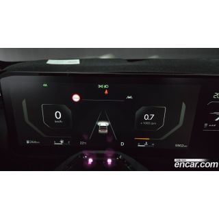 922762