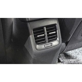 676907