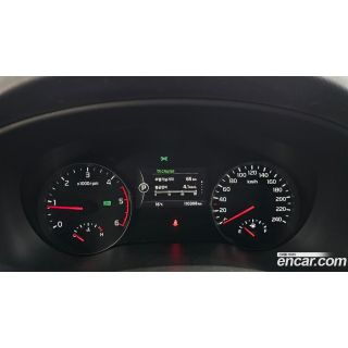876579