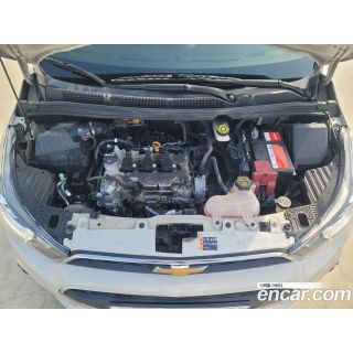 827390