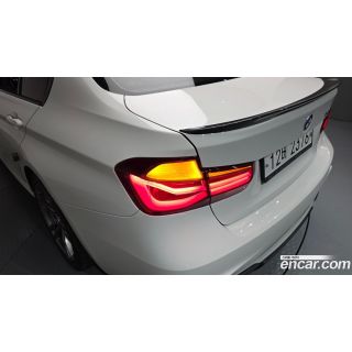 426017