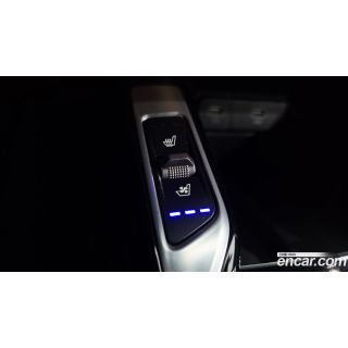 653476
