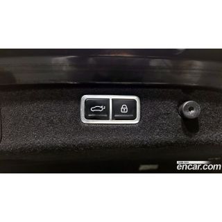 216003