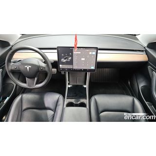979713