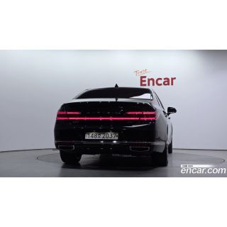 518100