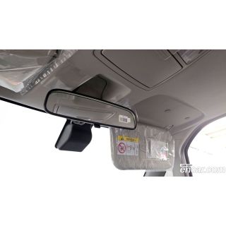 399305
