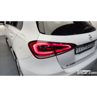 939681