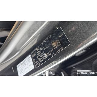 817358