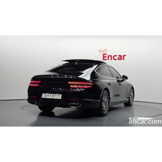 312560