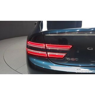 740773