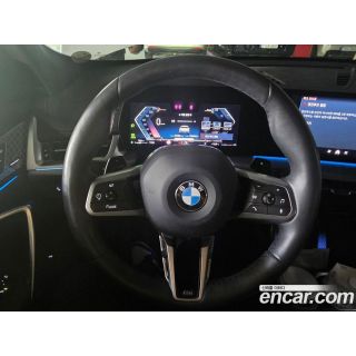 864706