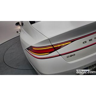 684035