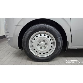 571773