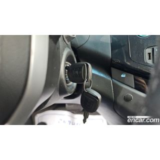 276079