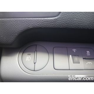 932945