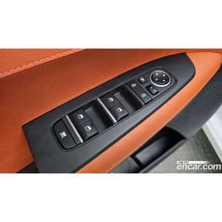 108933