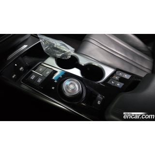996770