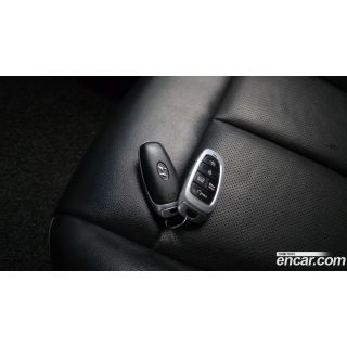 990177