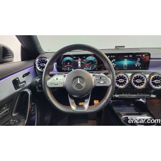 695878