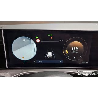 596779