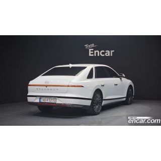 272210
