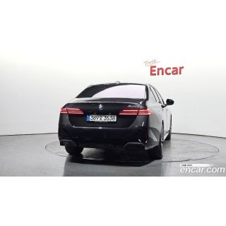 776643