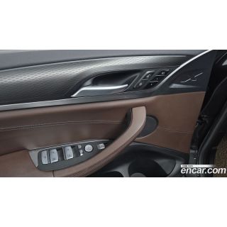 458907