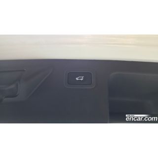 889879